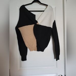 ALMOST FAMOUS color block off-shoulder sweater